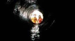 Кадр из фильма "Джиперс Криперс" - 1