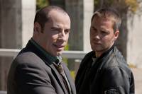 Кадр Дикари