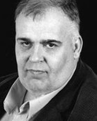 Пьерс Меттрик фото