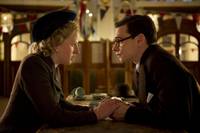 Кадр Железная леди