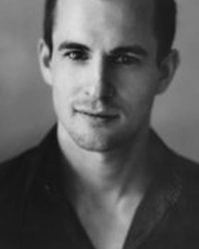 Эдвард Хьюз фото