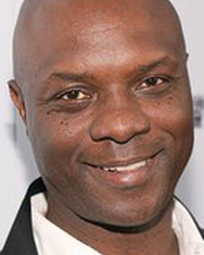 Роберт Уиздом фото