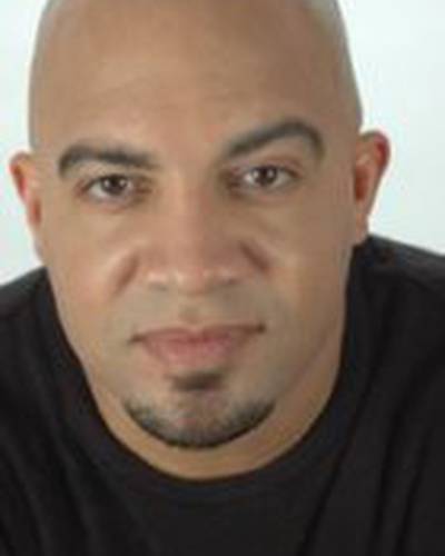 Лоуренс Варнадо фото