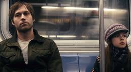 Кадр из фильма "Сейчас или никогда" - 1