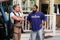 Кадр Ну что, приехали: Ремонт