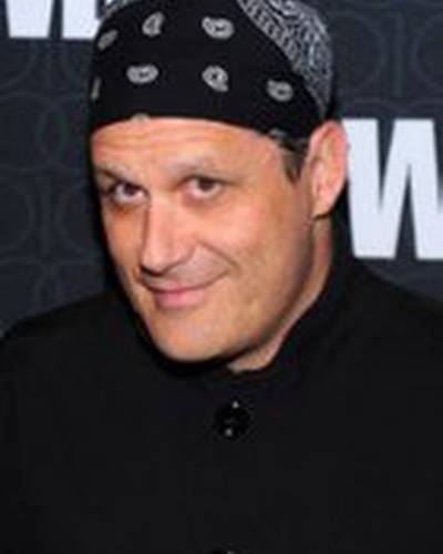 Айзек Мизрахи фото