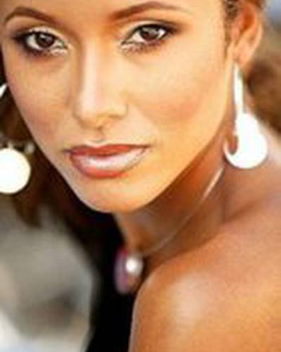 Шалена Хьюз фото