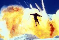 Кадр И целого мира мало