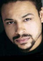 Кимани Рэй Смит фото