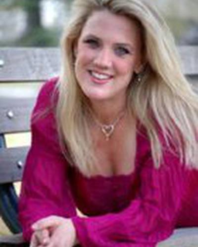 Стефани Надольны фото