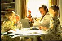 Кадр Целитель Адамс