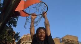 Кадр из фильма "Над кольцом" - 1