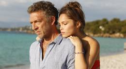 Кадр из фильма "Этот неловкий момент" - 1