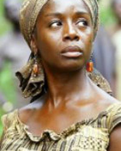 Акошуа Бусиа фото