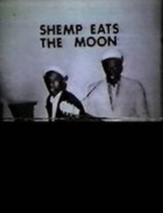 Shemp Eats the Moon
