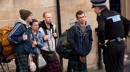 Кадр из фильма "Доля ангелов " - 2