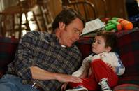 Кадр Малкольм в центре внимания