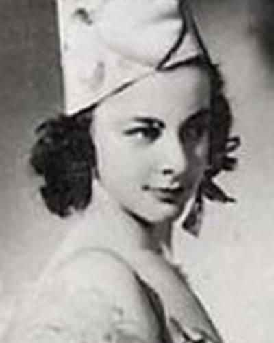 Рут Робинсон фото