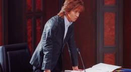 Кадр из фильма "Герой" - 1