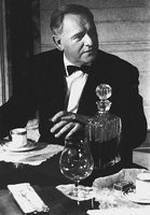 Бернард Ли фото