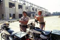 Кадр Калифорнийский дорожный патруль