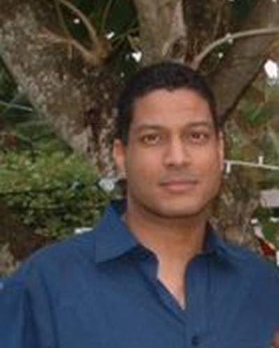 Омар Хосейн фото