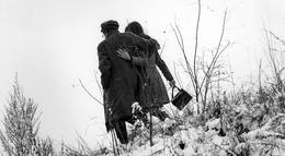 Кадр из фильма "Яблоко" - 2