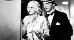 Кадр из фильма "Взрывоопасная красотка" - 1