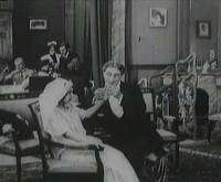 Кадр Дядюшкина квартира