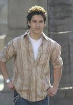 Оливер Джеймс фото