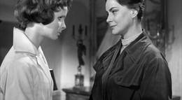 Кадр из фильма "Глаза без лица" - 1