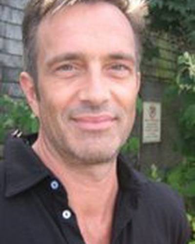 Даг Холл фото