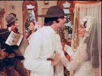 Кадр Амар,  Акбар, Антони