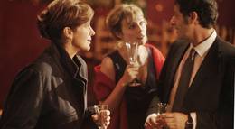 Кадр из фильма "Вишенка на новогоднем торте" - 1