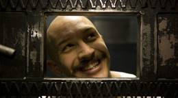 Кадр из фильма "Бронсон" - 1