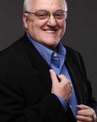 Роджер Уиггинс фото