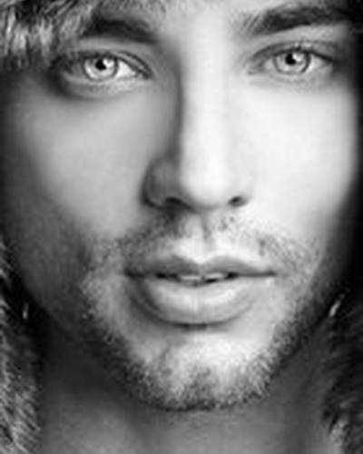 Бен Истер фото