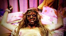 Кадр из фильма "Священная бутыль 2" - 2