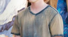 Кадр из фильма "Выпускной" - 2