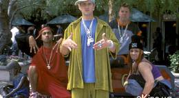 Кадр из фильма "Разыскиваются в Малибу" - 1