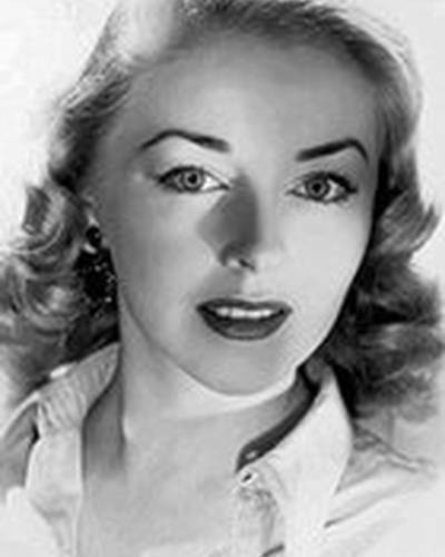 Луис Холл фото