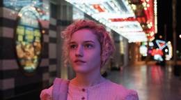 Кадр из фильма "Уже не дети" - 1