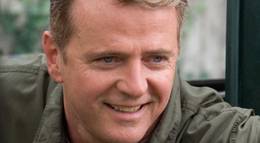 Кадр из фильма "Привет, Джули!" - 1