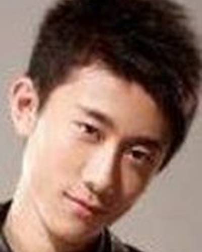 Чжан Йи Шан фото