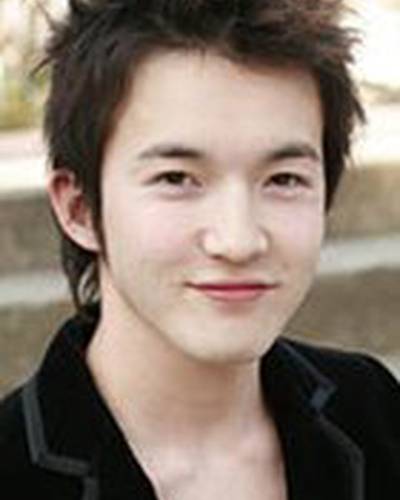 Йосуке Ашари фото