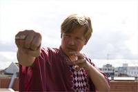 Кадр Мужчины в большом городе