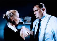 Кадр Вдаль уплывают облака