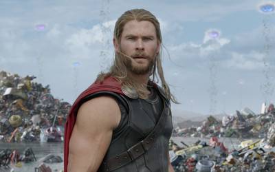 Стоит ли смотреть: «Тор: Рагнарёк»