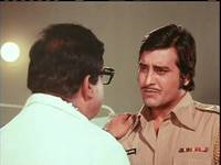 Кадр Амар,  Акбар, Антони