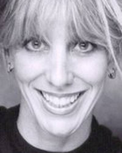 Эллен-Рэй Хеннесси фото